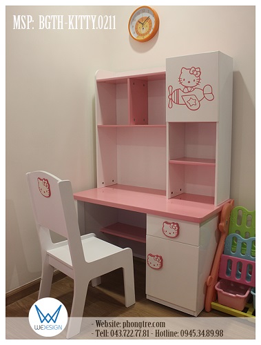 Bộ bàn ghế tiểu học có giá sách trang trí Hello Kitty lái máy bay MSP: BGTH-KITTY.0211